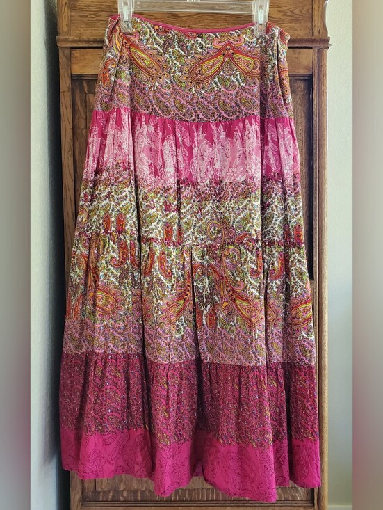 Femme Dresses & Skirts - FEMME TIERED BOHO MIDI SWING SKIRT SIZE MEDIUM BEADED+SEQIINS EXCELLENT LIKE NEW
